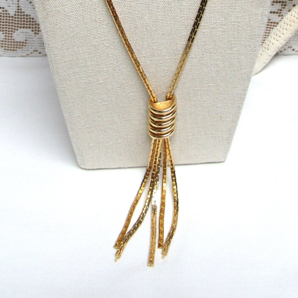 Gorgeous GOLD TONE Tassel NECKLACE Rope Chain with Spiral Heavy Vintage Bolo